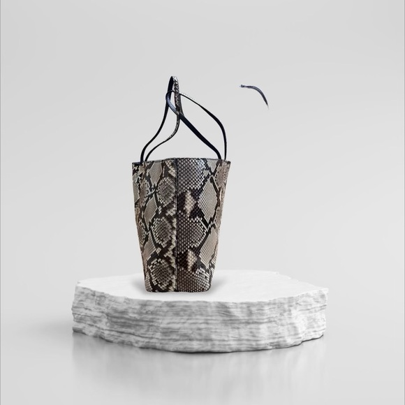 Exotic Python Bag - Picture 6 of 8